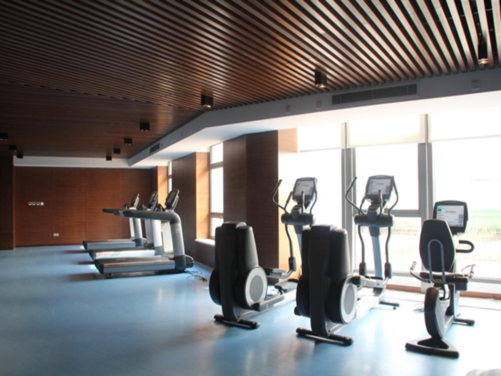 Holiday Inn Nantong Oasis International By Ihg Facilities photo
