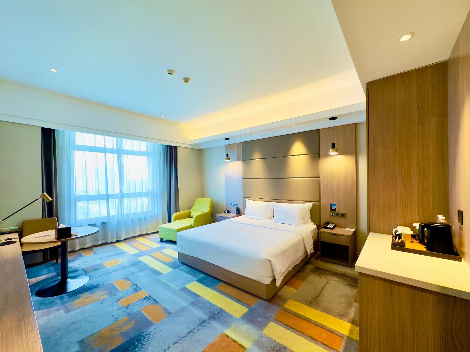 Holiday Inn Nantong Oasis International By Ihg Exterior photo